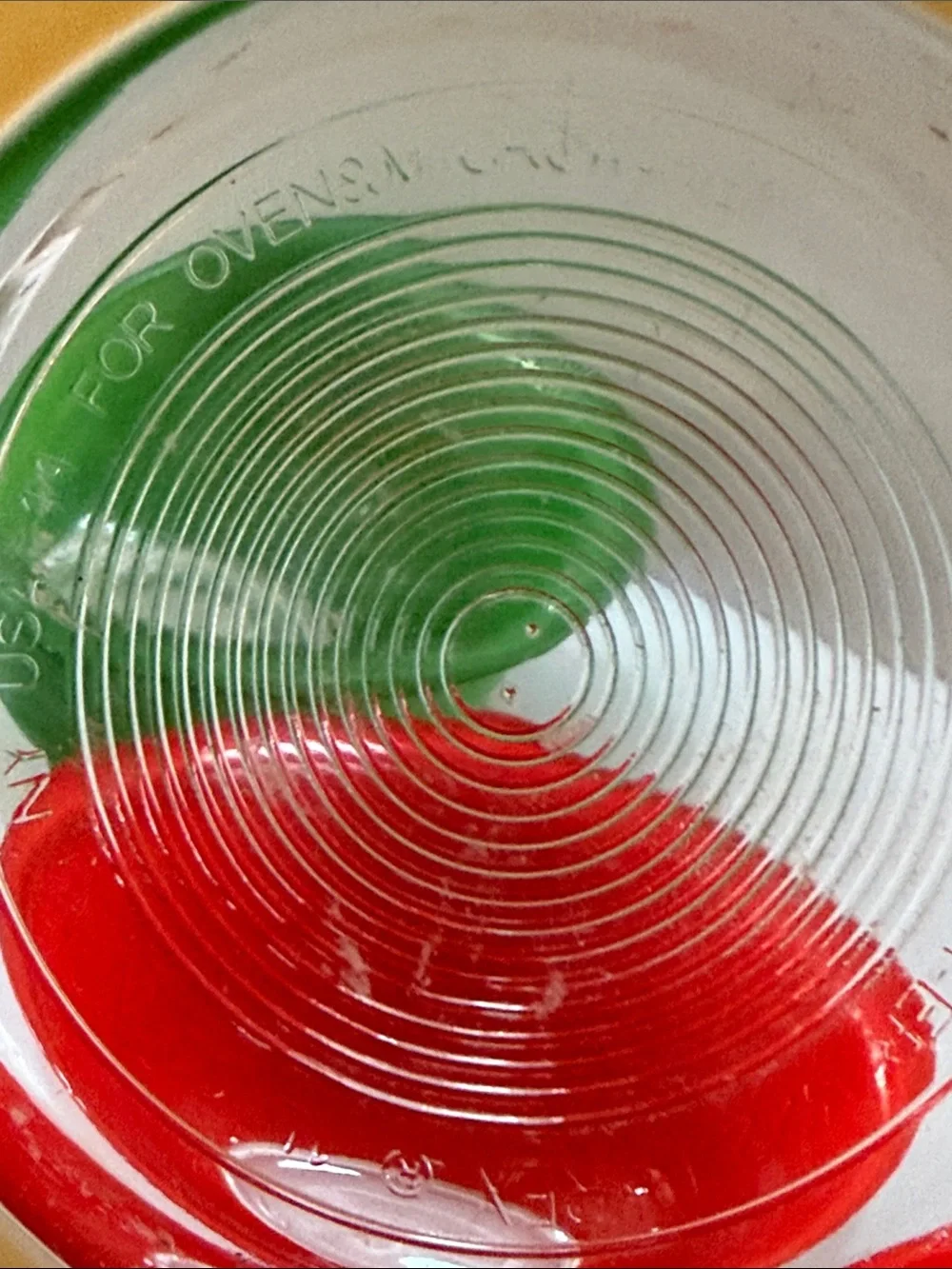PYREX 3 Total 7” Diameter 3” High Red, Green & Cream Mixing Bowls Set